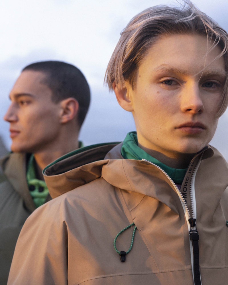 Giacche e capi Moncler Grenoble Primavera/Estate 2023 con GORE-TEX, fleece POLARTEC® e tessuti SENSITIVE® per protezione da vento e pioggia